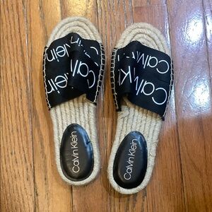 Calvin Klein Black and Cream Rope Slide Sandals